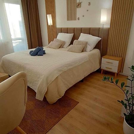 Апартаменти Apartament Podgorna 19 Торунь Екстер'єр фото