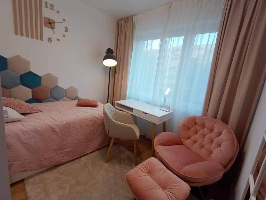 Апартаменти Apartament Podgorna 19 Торунь Екстер'єр фото
